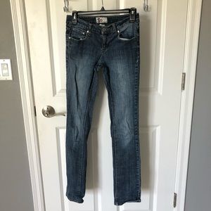 Low-Rise Medium Wash Skinny Jeans